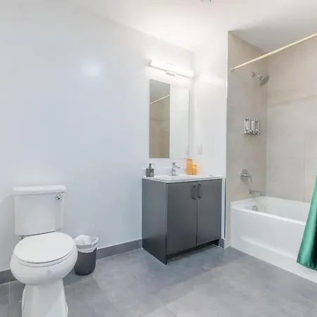 Spacious Airport Suite: Two-Bedroom Comfort with Laundry Orange Exterior photo